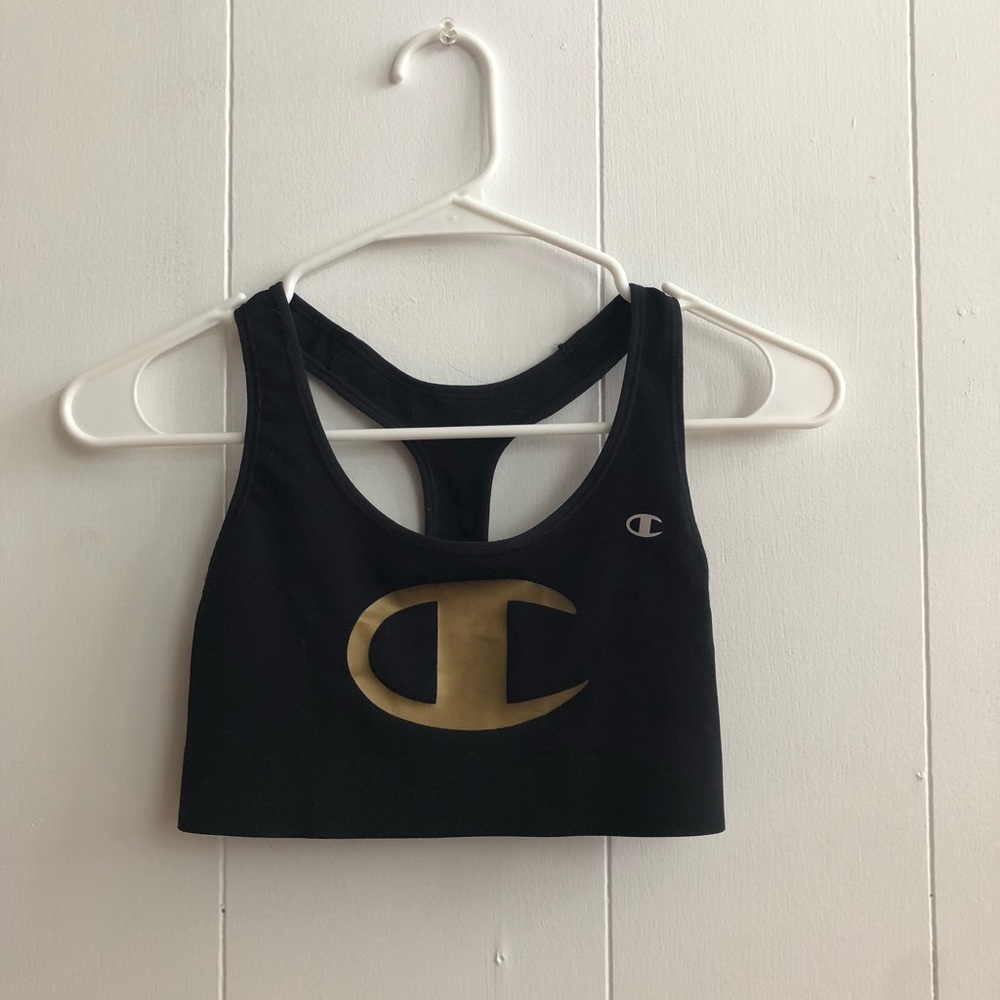 Black champion sports bra!!